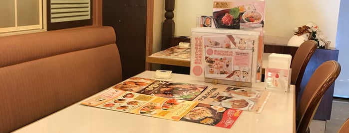 不二家 三島店 is one of Favorite Food.