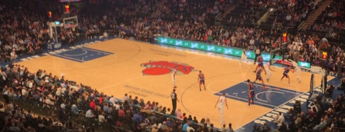 Madison Square Garden is one of jiresell 님이 좋아한 장소.