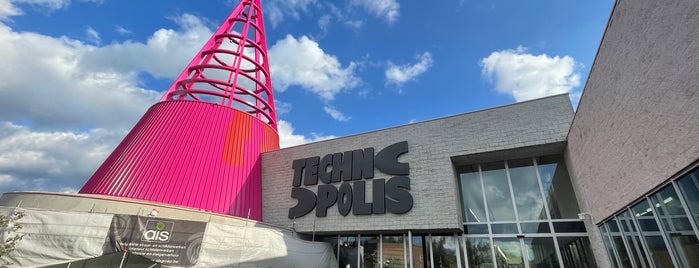 Technopolis is one of uitstappen.