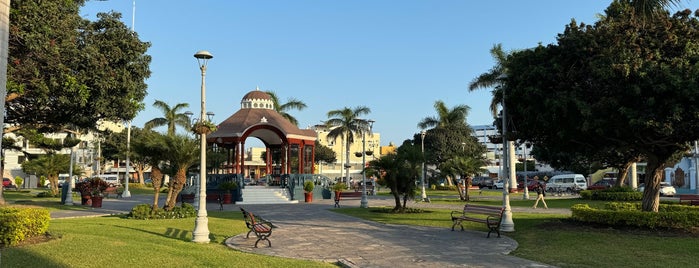 Plaza de Armas de La Punta is one of Places - Data Sample.