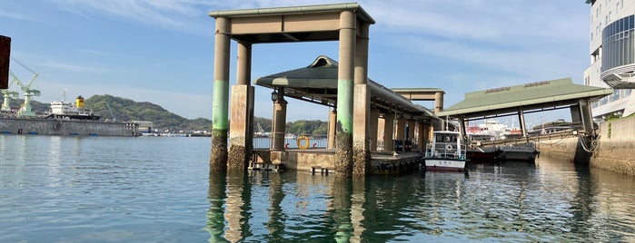 尾道駅前 向島行きフェリーのりば is one of たまゆら.