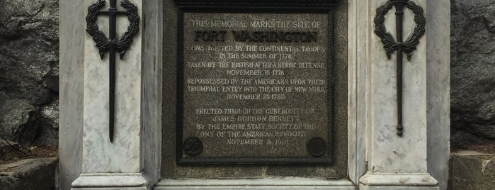 Fort Washington Memorial is one of Sights in Manhattan.