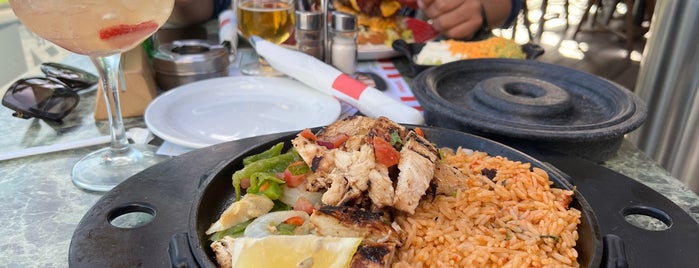 T.G.I Friday's is one of Top 10 favorites places in Λεμεσός, Cyprus.