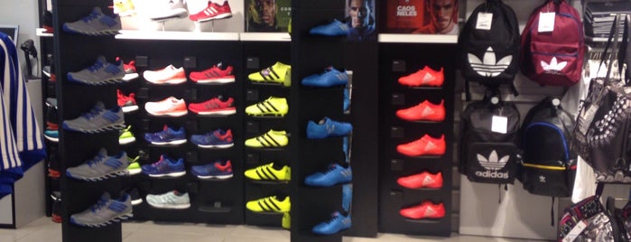 Adidas is one of Shopping RioSul.