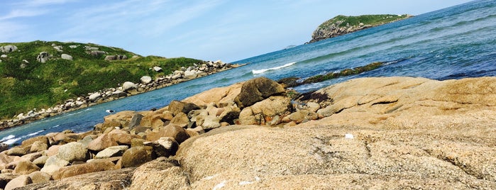 Praia da Vila is one of Imbituba places to go.