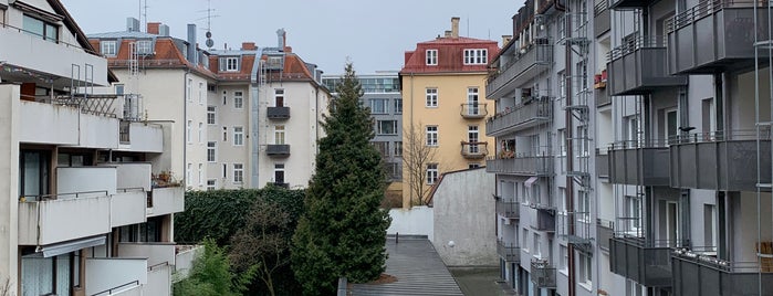 Hotel Bavaria is one of Lugares favoritos de Michael.