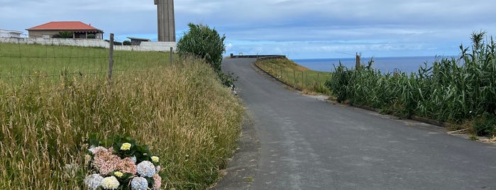 Farol da Ponta do Cintrão is one of Açores.