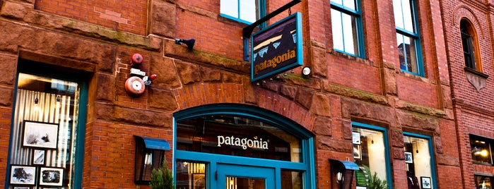 Patagonia is one of Noahさんのお気に入りスポット.