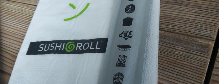 Sushi Roll is one of Cancún.