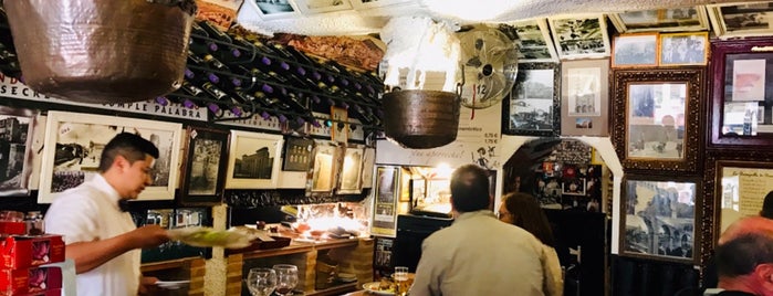 Bodeguilla de Basilio is one of 50 Restaurantes que No hay que perderse.