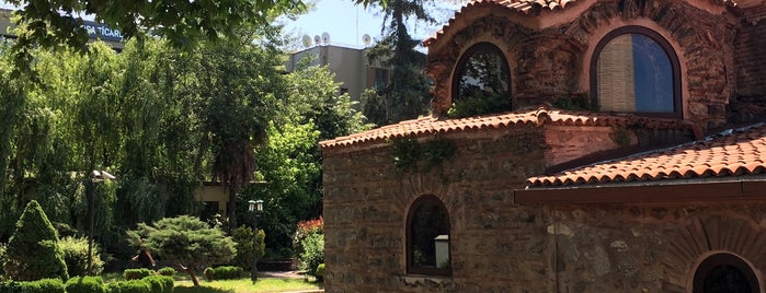 İznik Ayasofya Camii is one of Tempat yang Disukai Mesrure.