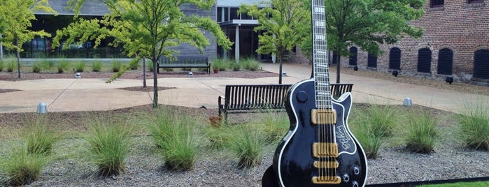 B.B. King Museum and Delta Interpretive Center is one of Delta.