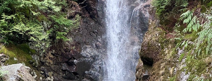 Norvan Falls is one of amaze vancouver outdoorsy stuff.