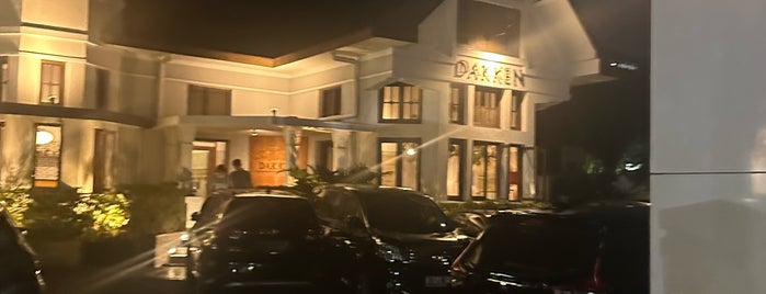 Dakken Coffee & Steak is one of What happens when food-addict strikes in Bandung.