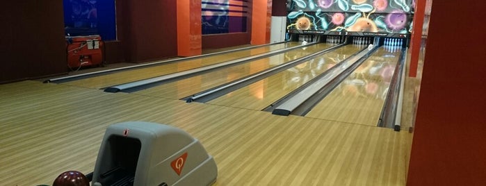 Lucky Strike Bowling is one of Андрей : понравившиеся места.