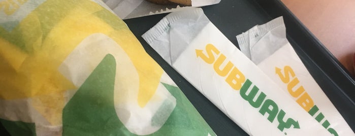 Subway is one of Fui.