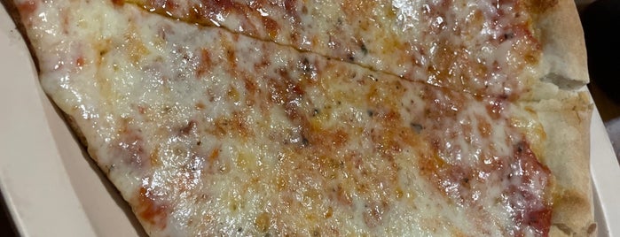 Nizza Pizza is one of PizzaPizza.