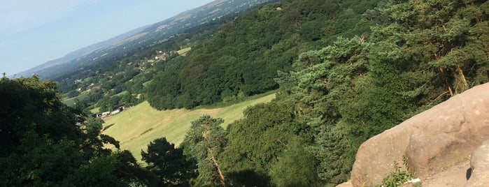 Alderley Edge is one of Orte, die Tristan gefallen.