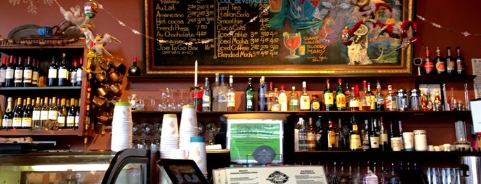 Gallop Cafe is one of Lugares favoritos de Mimi.