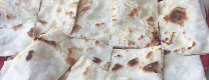 Dilden Dile Gözleme & Mantı Evi is one of bolu yemek.