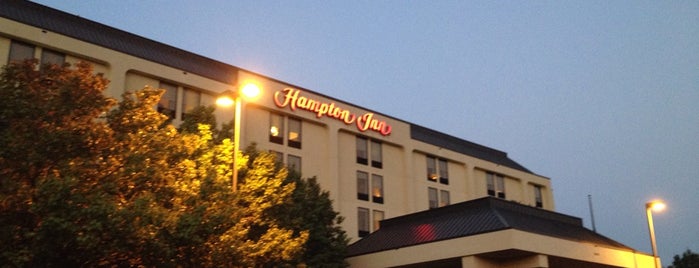 Hampton Inn by Hilton is one of Locais curtidos por breathmint.