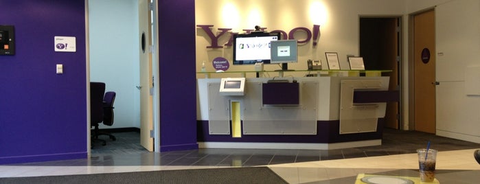 Yahoo! - Building F is one of Lugares favoritos de Jiehan.