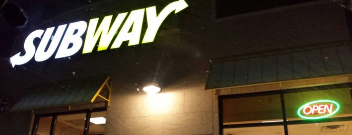 SUBWAY is one of Hannahさんのお気に入りスポット.