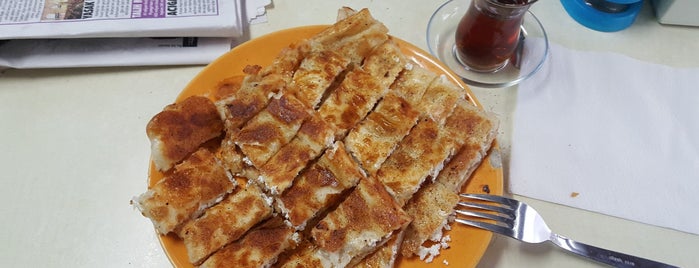 Yiğit Serpme Börek Salonu is one of Antalya.