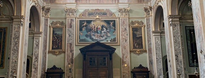 Chiesa S. Alessandro della Croce e Tomba S.to Martire is one of Itinerario uno.