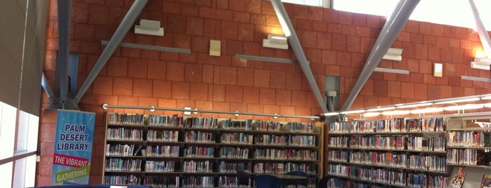 Palm Desert Public Library is one of billy'in Beğendiği Mekanlar.