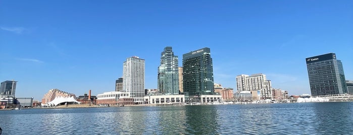 The Ritz-Carlton Residences, Inner Harbor Baltimore is one of Jonathanさんのお気に入りスポット.