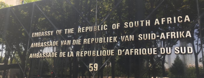 Ambassade d'Afrique du Sud is one of Paris Culture.