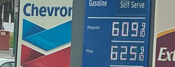 Chevron is one of Off the freeway good gas stations.