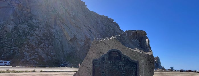 Morro Rock State Natural Preserve (Morro Rock) is one of Highway 1.