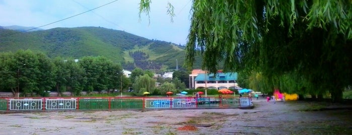"Lakes" (Լճեր) is one of Parks, Recreation, Entertainment.