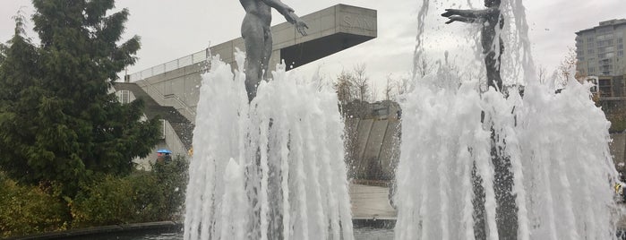 Olympic Sculpture Park is one of Posti che sono piaciuti a Odile.