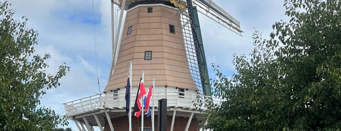 De Molen Windmill is one of J'espère y aller un jour....