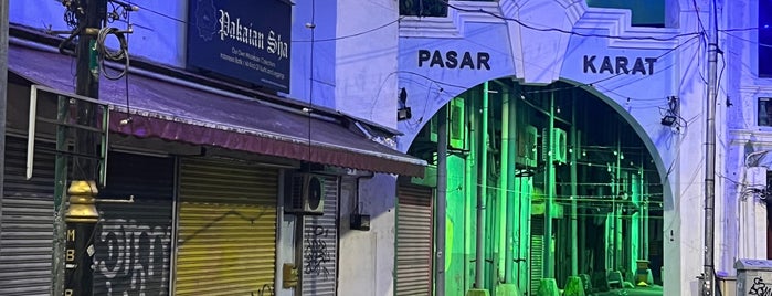 Pasar Karat (Bazar JB) is one of Johor Trip.