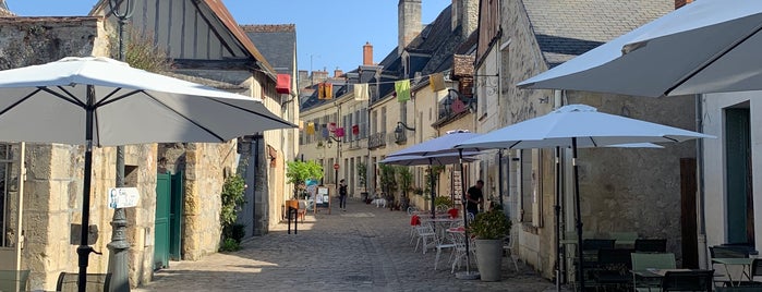 Azay-le-Rideau is one of สถานที่ที่ Rafael ถูกใจ.