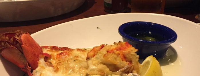 Red Lobster is one of Carlotaさんのお気に入りスポット.