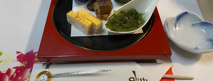和食レストラン みよし is one of Gyoza.