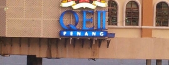QE II 360 Waterfront Venue is one of Food + Drinks Critics' [Malaysia].