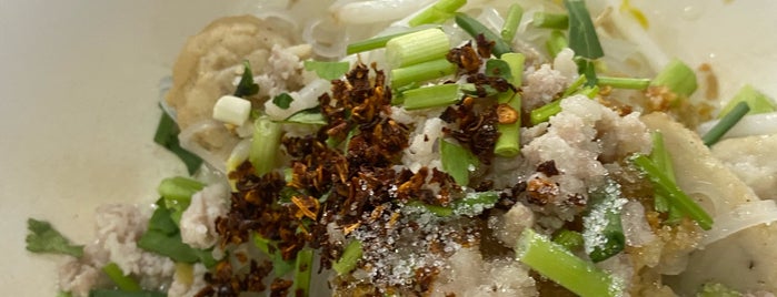แซว is one of Top picks for Ramen or Noodle House.