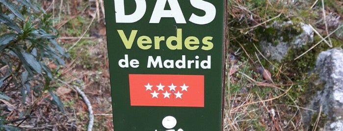 Senda De El Hornillo is one of Excursiones.