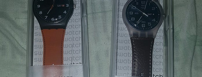 Swatch is one of สถานที่ที่ Rosco ถูกใจ.