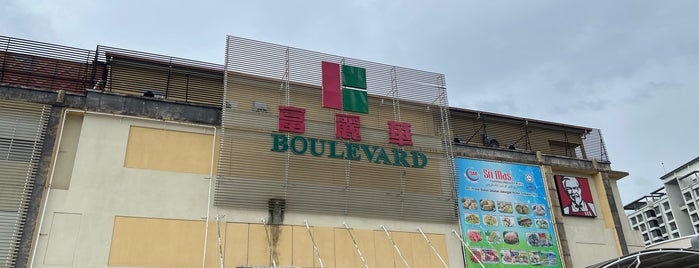 Boulevard Hypermarket (Sabah) is one of Malezya.