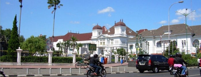 Yogyakarta is one of States in Indonesia.