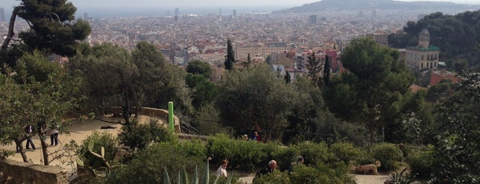 구엘공원 is one of Barcelona for Beginners.