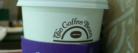 The Coffee Bean & Tea Leaf is one of Lieux qui ont plu à Mohammad.