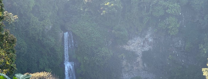 Curug Cimahi (Air Terjun Pelangi) is one of LEMBANG city.